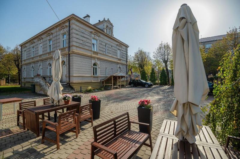 Hotel Villa Roze image
