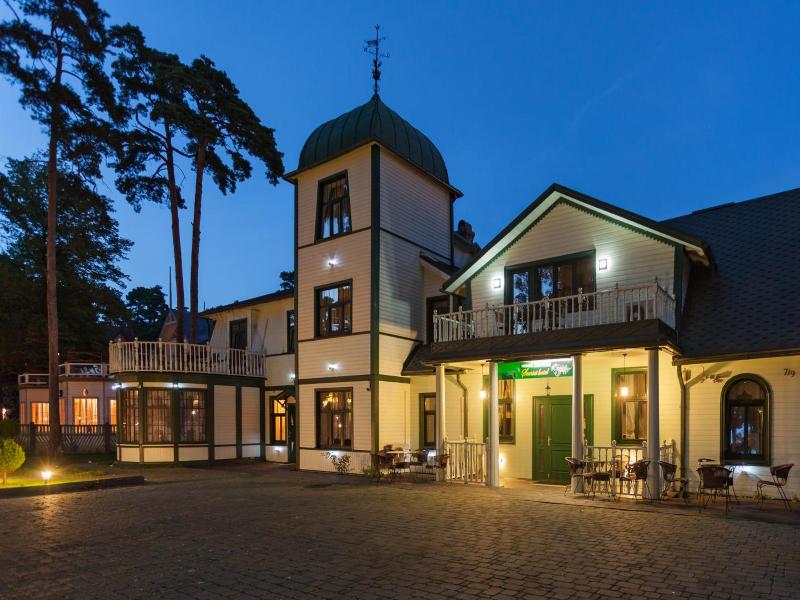 Sunset Hotel image