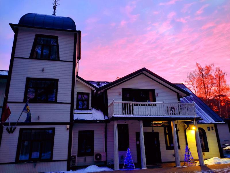Sunset Hotel image