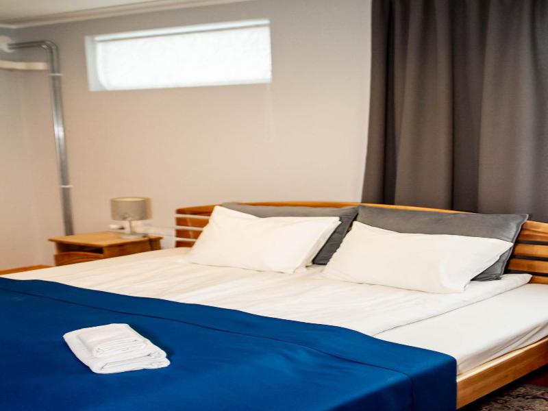 Sunset Hotel image