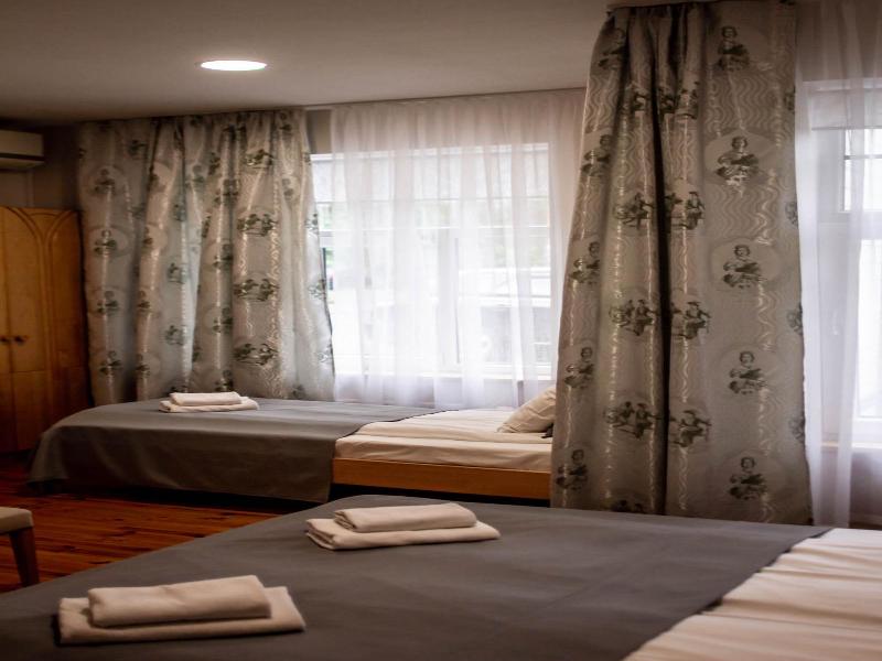 Sunset Hotel image