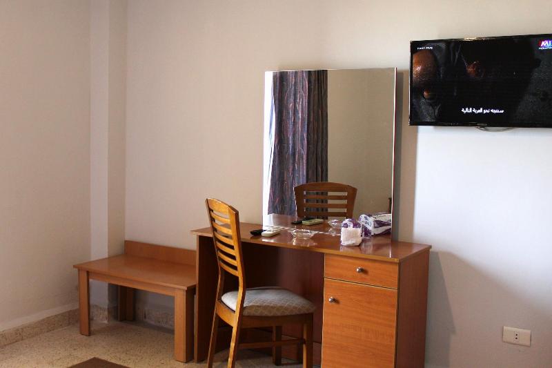 Al Sakhra Hotel image