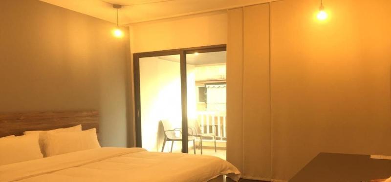 B Residence image