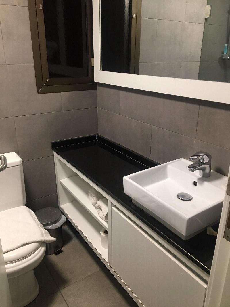 B Residence image