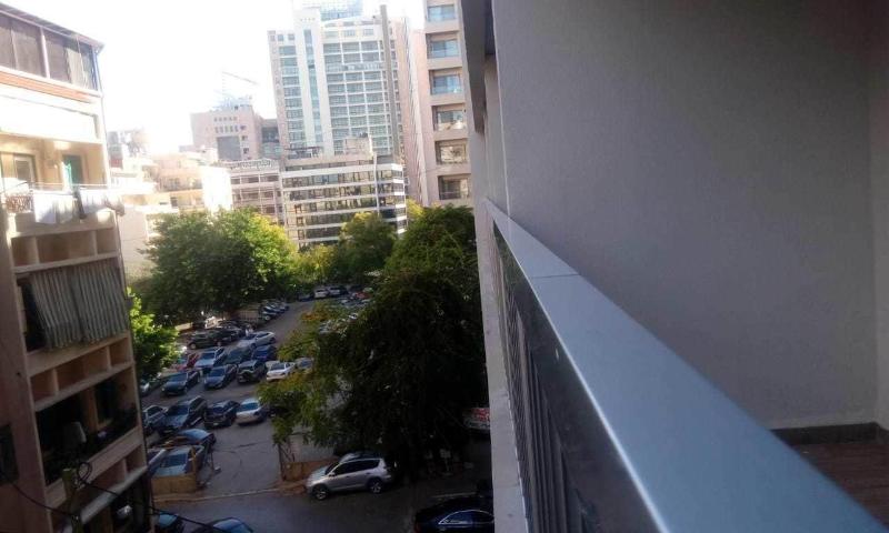 B Residence image