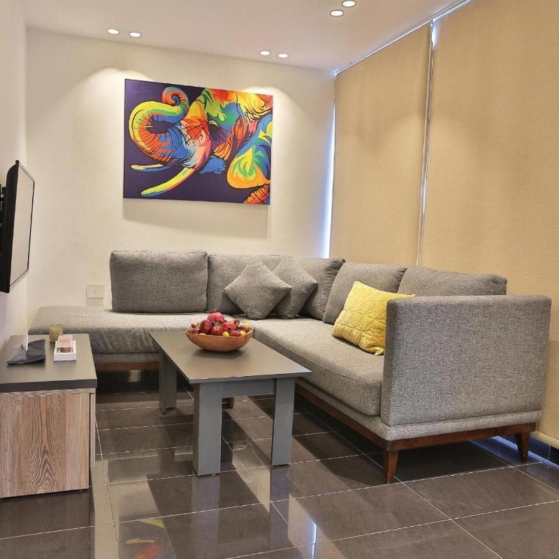 B Residence image