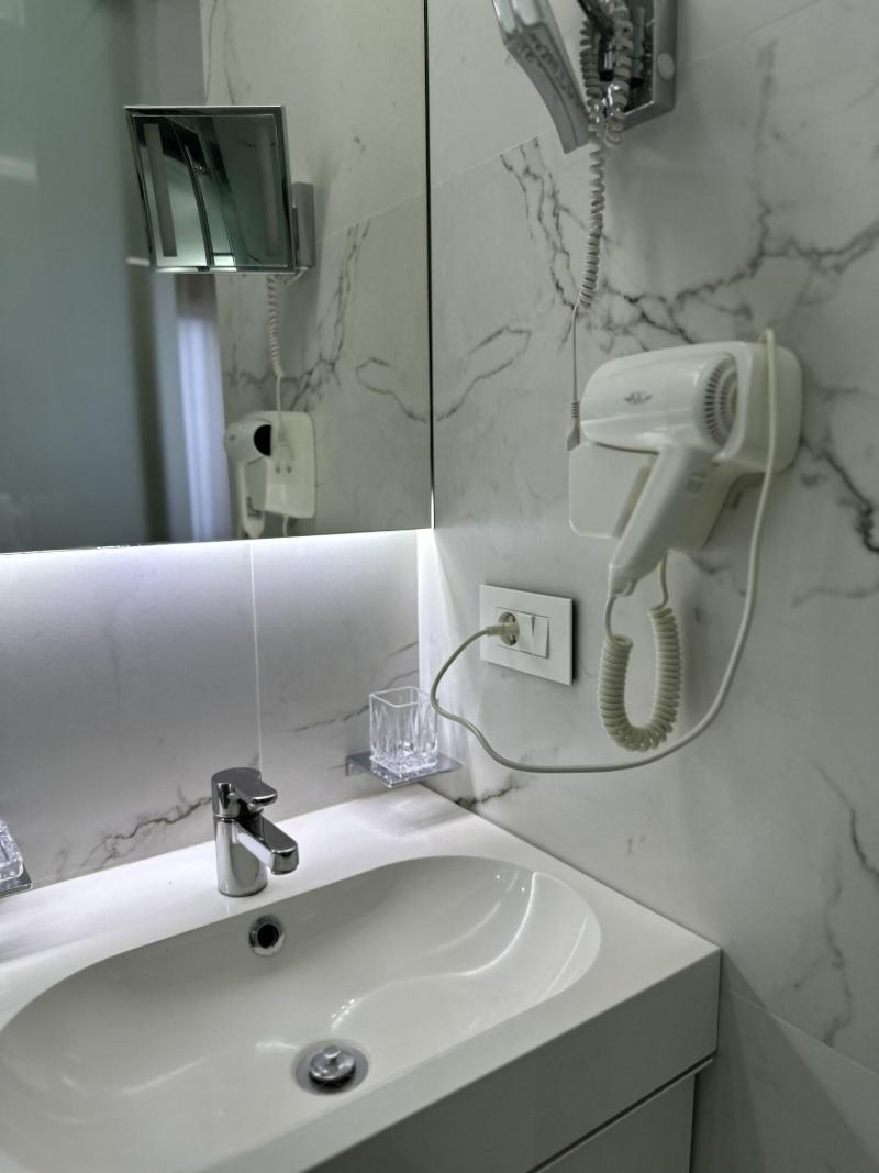 Rb 466 Hotel image