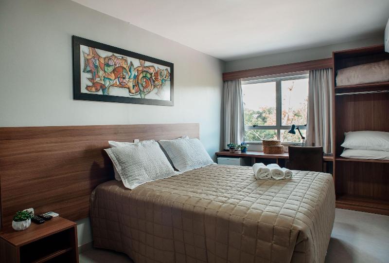 TRIPLE TWO BEDS