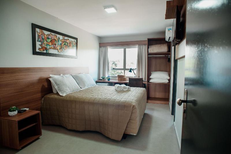 DOUBLE QUEEN SIZE BED