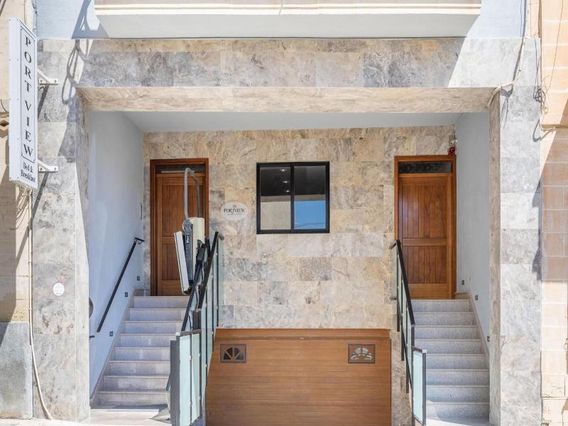 Port View Guest House image