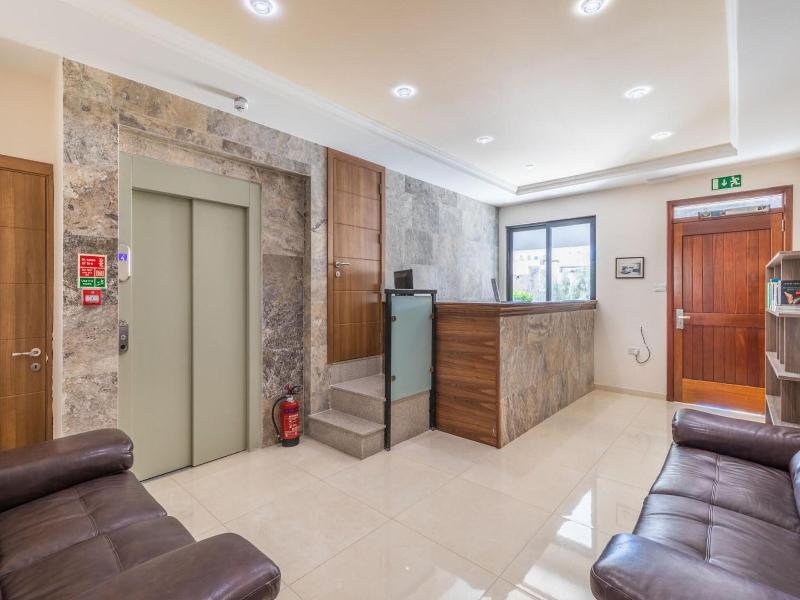 Port View Guest House image