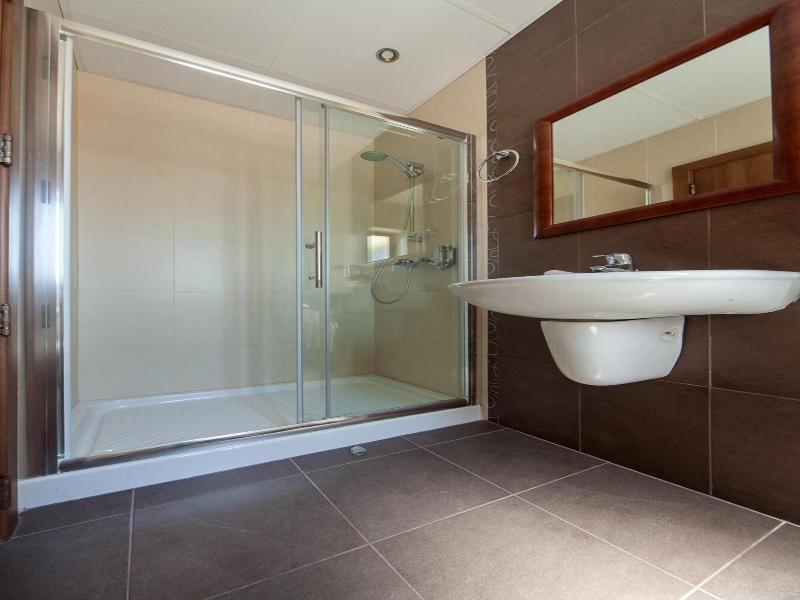 Port View Guest House image