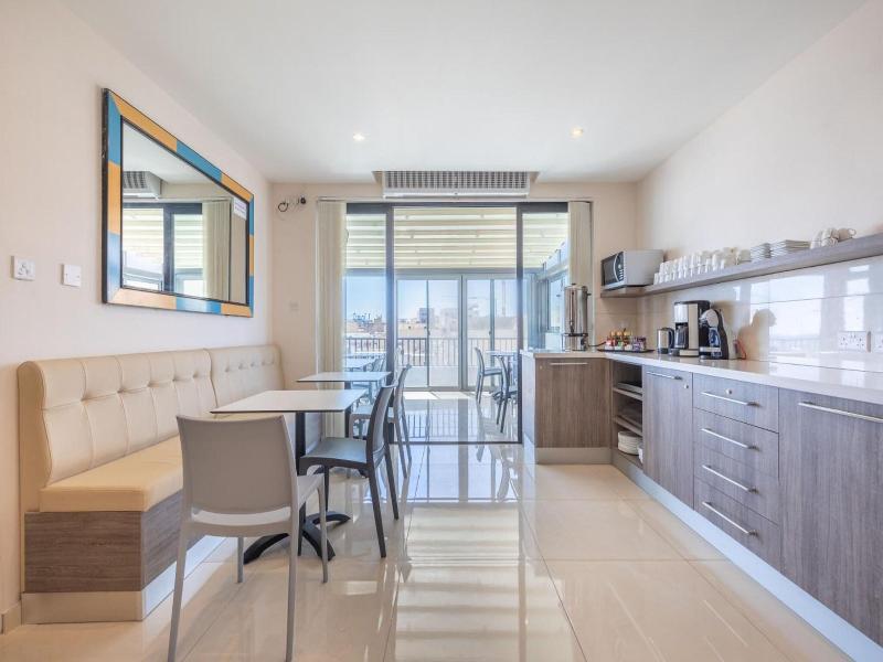 Port View Guest House image
