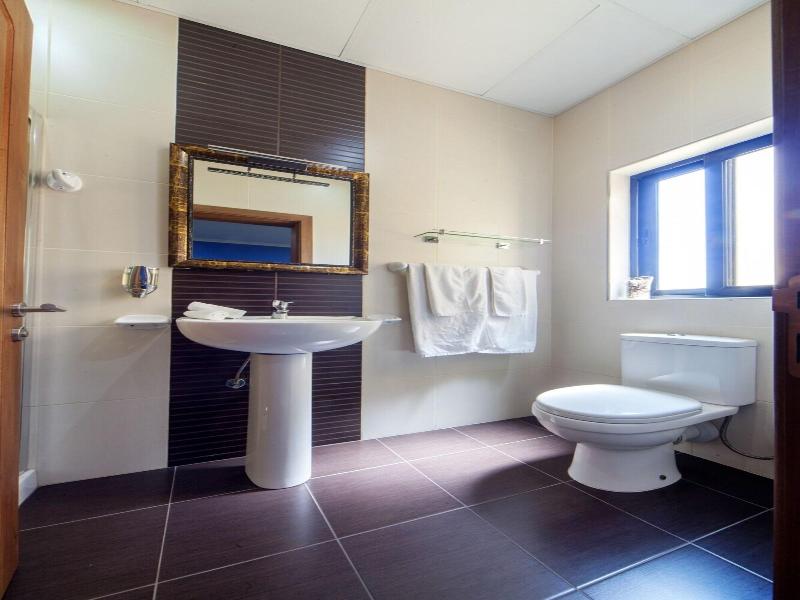 Port View Guest House image