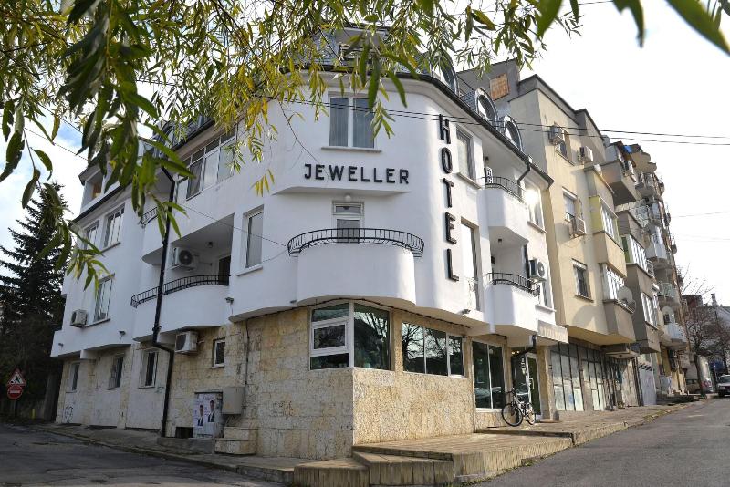Hotel Jeweller image