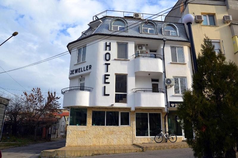 Hotel Jeweller image