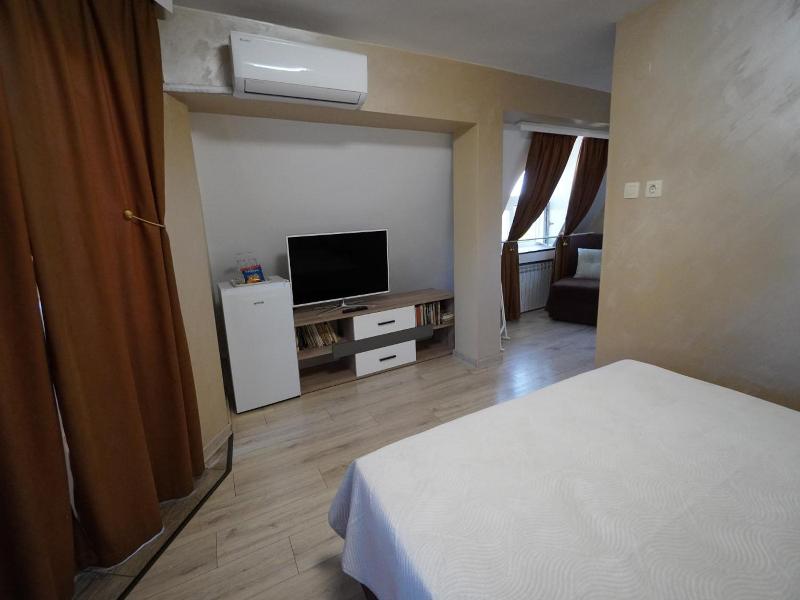 Hotel Jeweller image