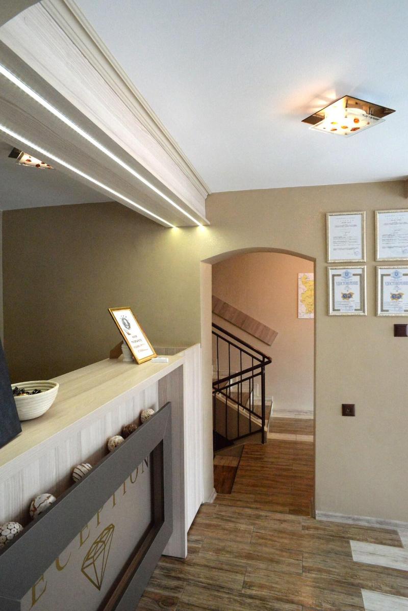 Hotel Jeweller image