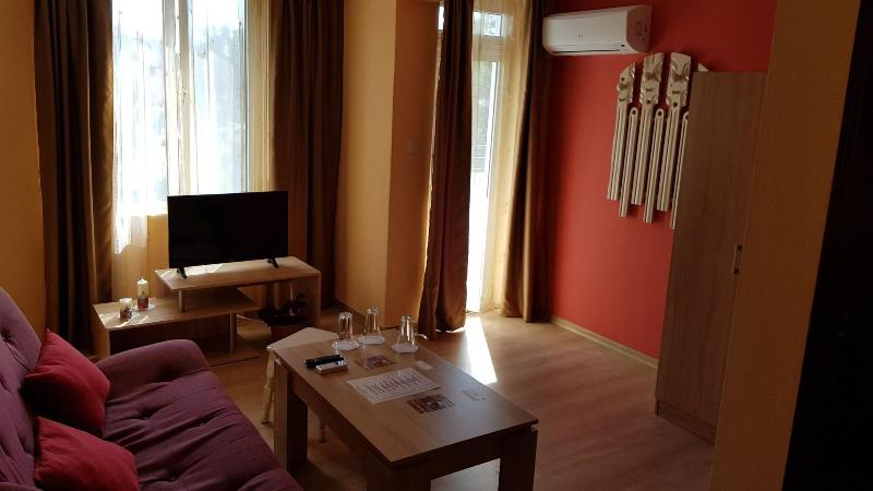 Hotel Jeweller image