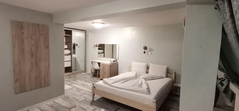 Hotel Jeweller image