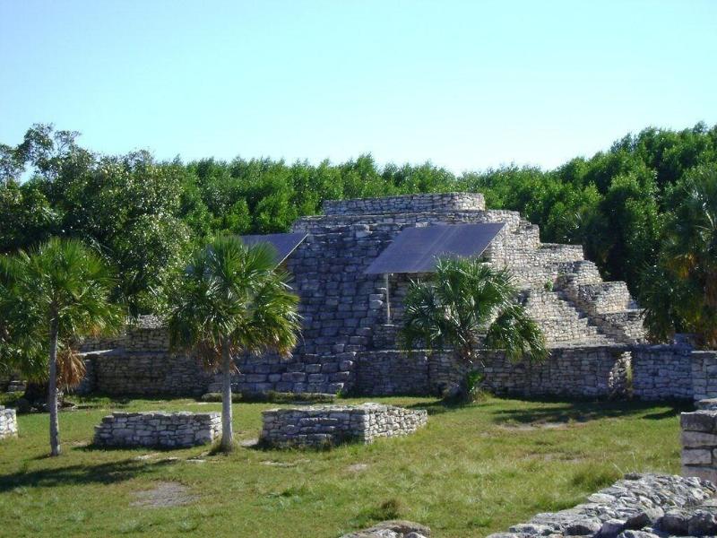 Hotel Y Restaurante Yaxactun image