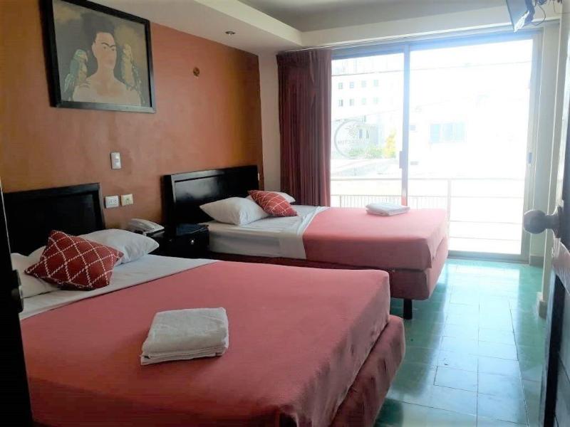 Hotel Y Restaurante Yaxactun image