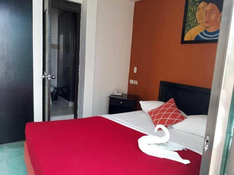 Hotel Y Restaurante Yaxactun image