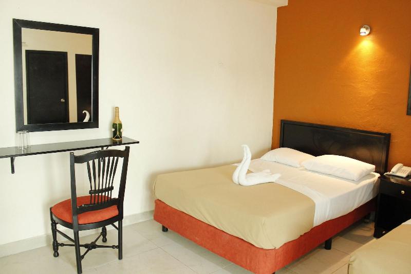 Hotel Y Restaurante Yaxactun image