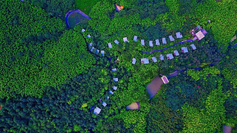 Meijie Mountain Hotspring Resort image