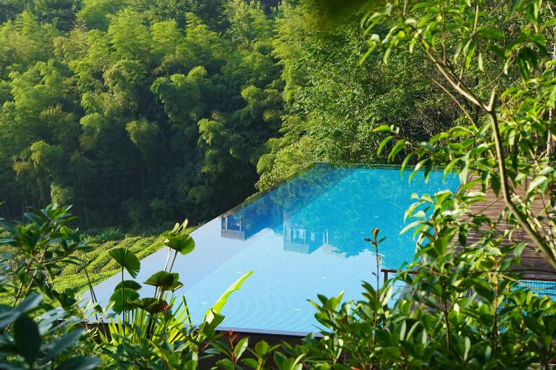 Meijie Mountain Hotspring Resort image