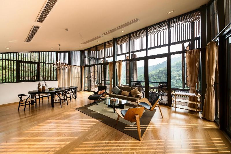 Meijie Mountain Hotspring Resort image