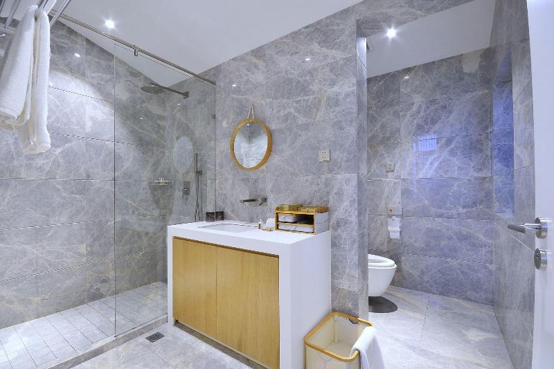 Meijie Mountain Hotspring Resort image