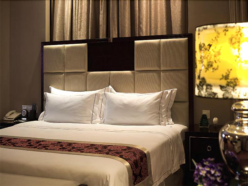 Country Garden Phoenix Hotel Suizhou image