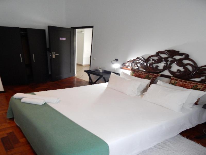 Jacaranda Guesthouse image