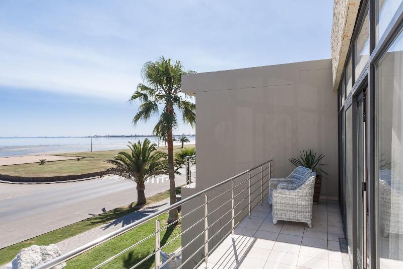 Flamingo Villa Boutique Hotel image
