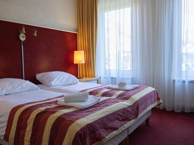 Hotel De Torenhoeve image