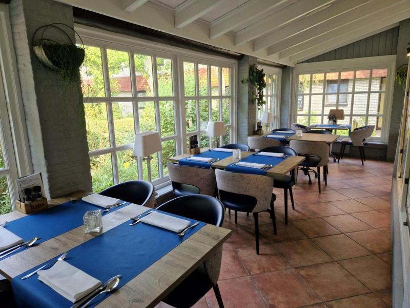 Hotel De Torenhoeve image