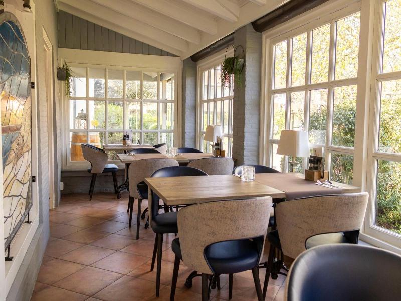 Hotel De Torenhoeve image