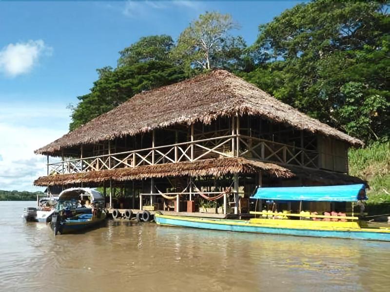 Kurupira Cabin Floating image