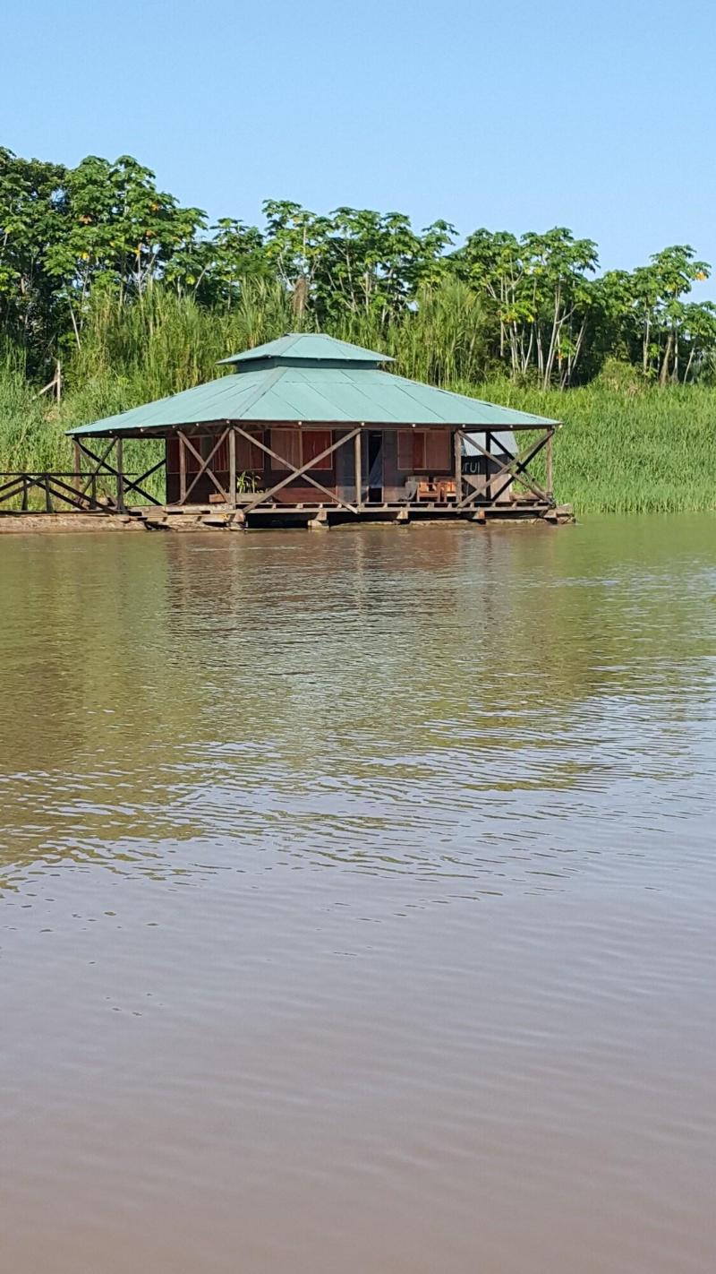 Kurupira Cabin Floating image