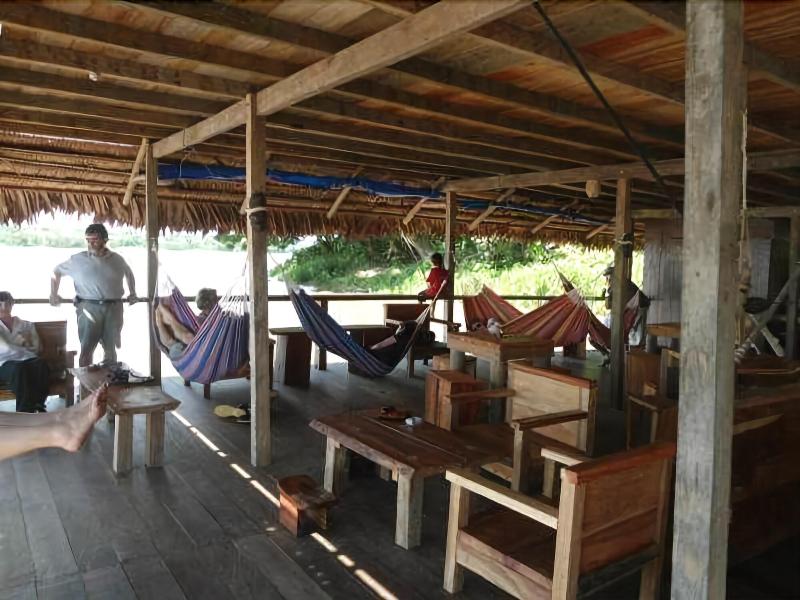 Kurupira Cabin Floating image