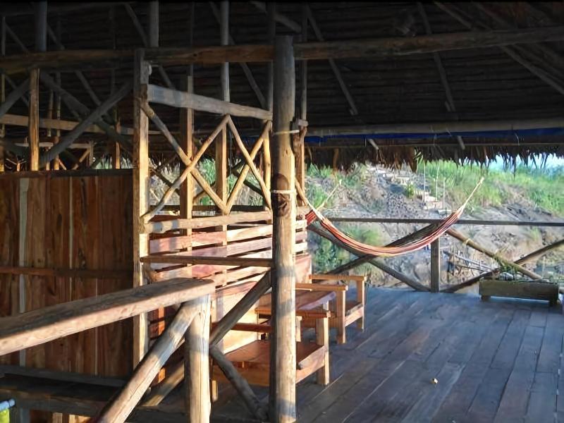 Kurupira Cabin Floating image