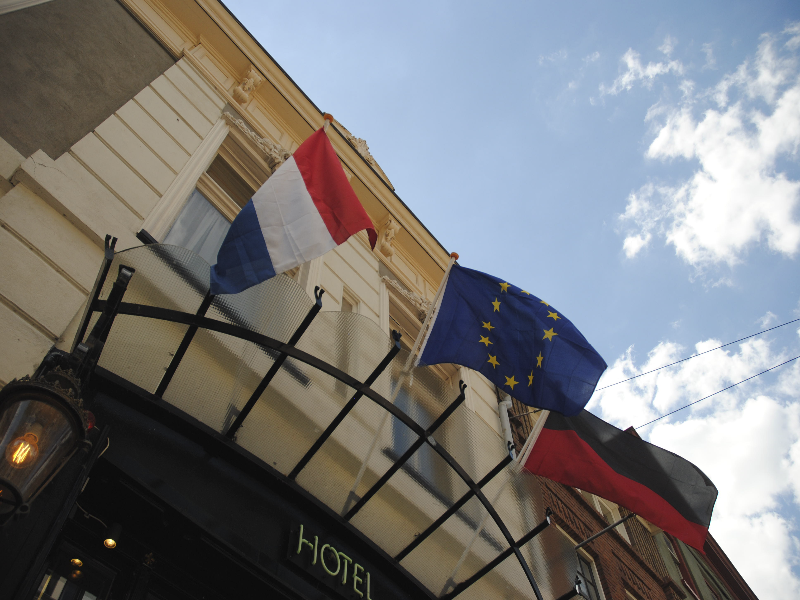 Hotel De Gulden Waagen image