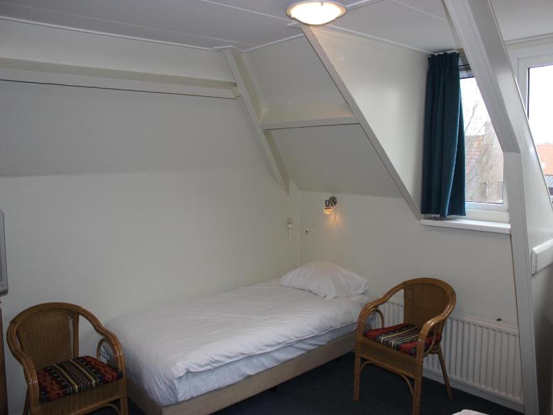 Hotel De Klok image