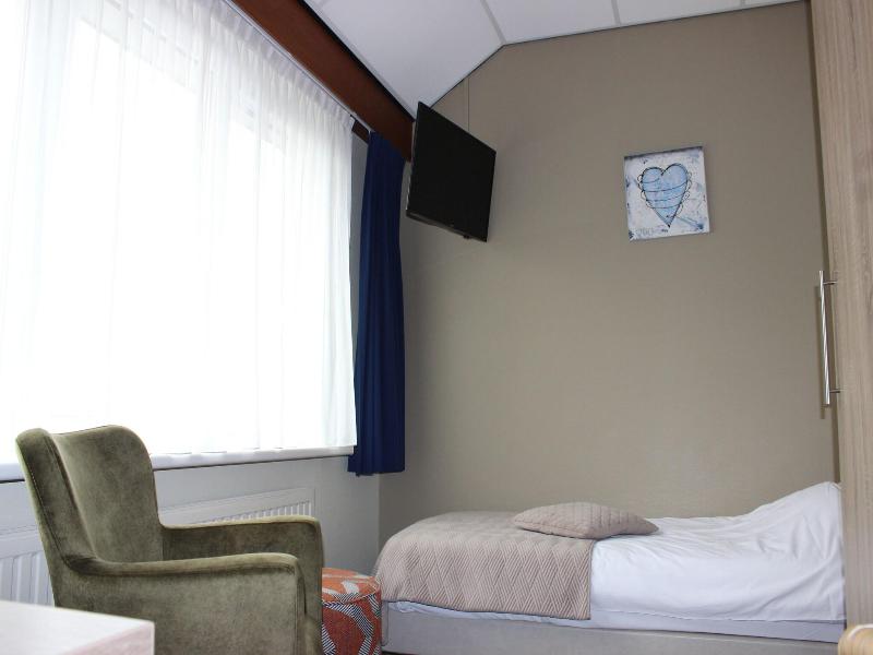 Hotel De Klok image