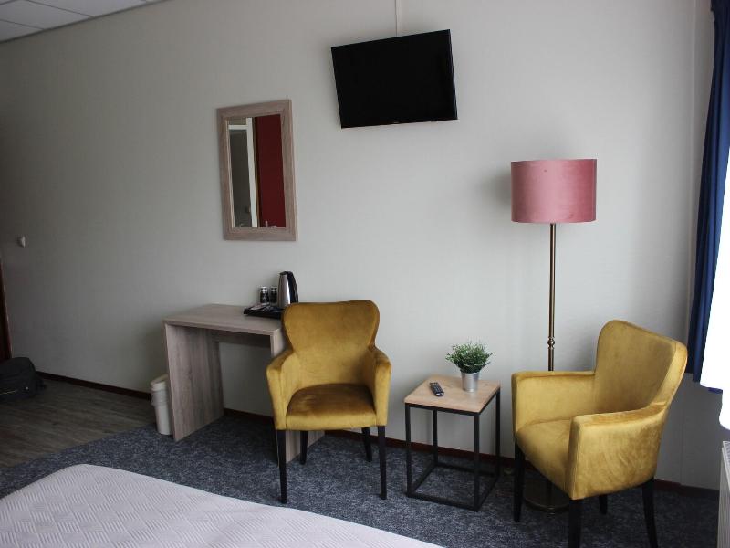Hotel De Klok image