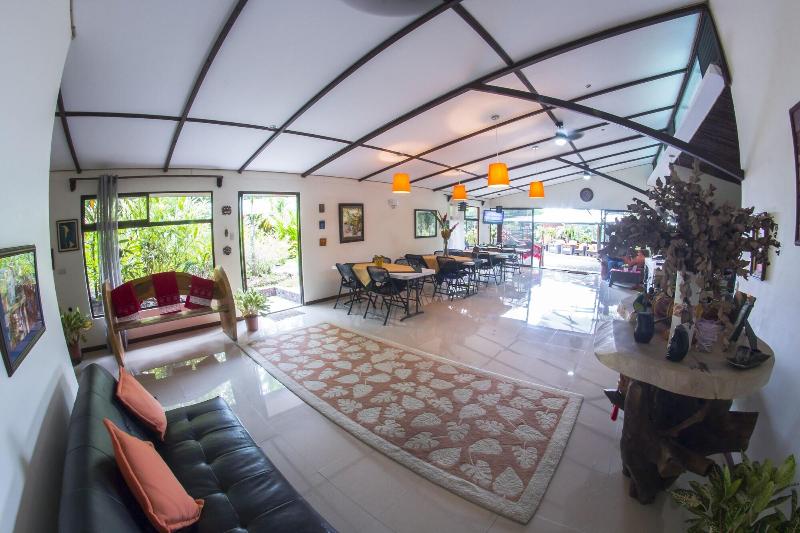 San Rafael Boutique image