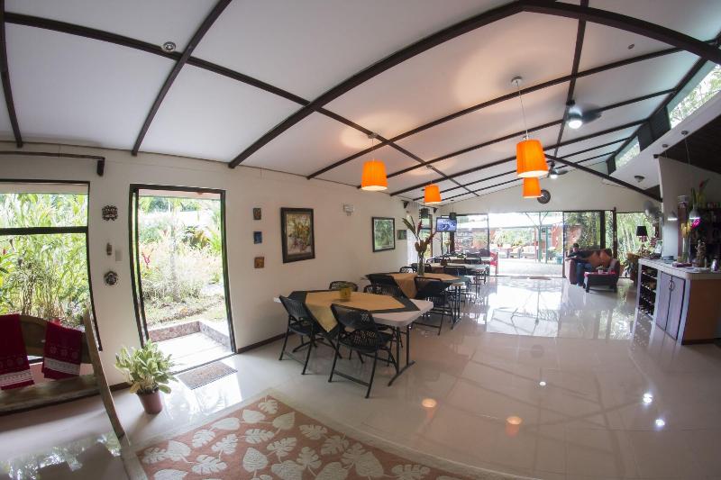 San Rafael Boutique image