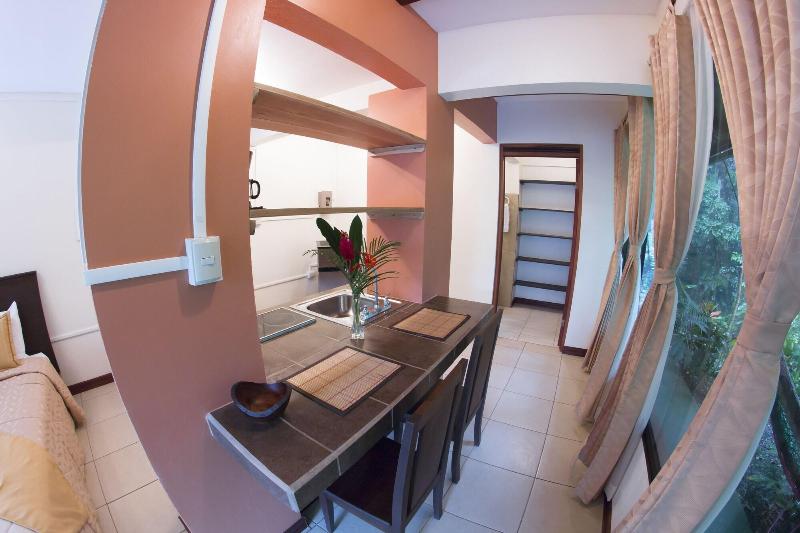 San Rafael Boutique image