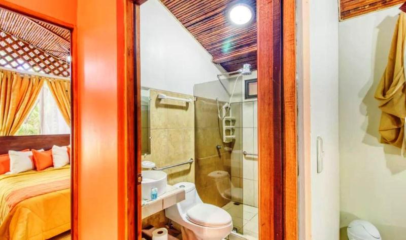 San Rafael Boutique image